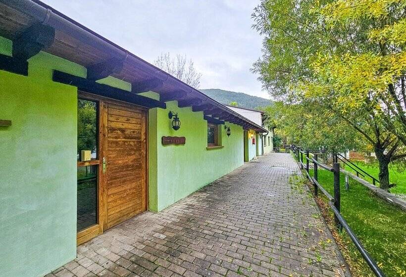 Hostel Backpacker Solopuent