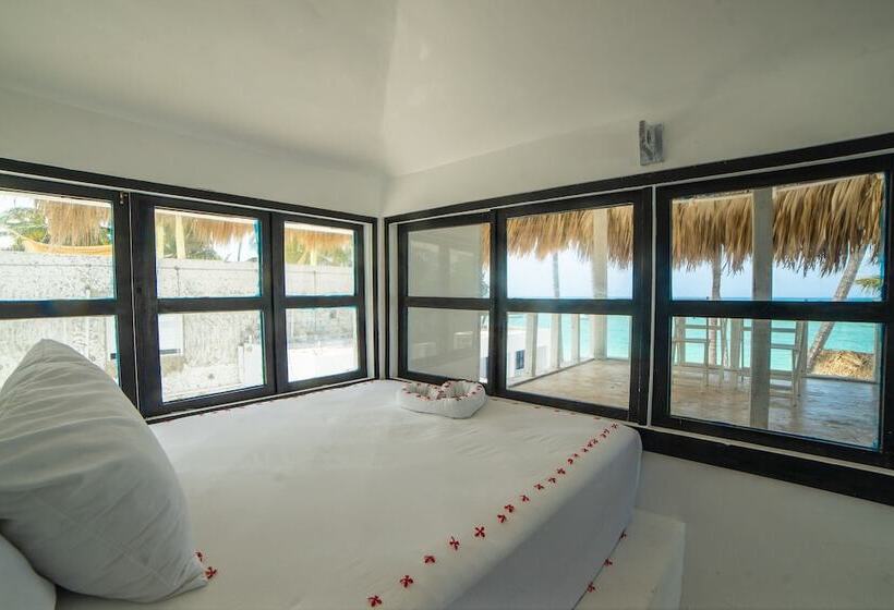هتل The Greek Resort