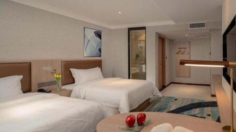 هتل Greentree Inn Ganzhou Sankang Temple Darunfa Express