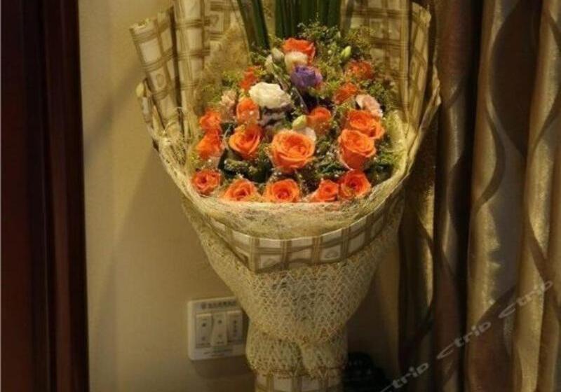 בית מלון כפרי Greentree Inn Jiangxi Nanchang East Beijing Road Nanchang University Express