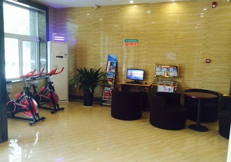 酒店 Greentree Inn Puyang Pushang Huanghe Road