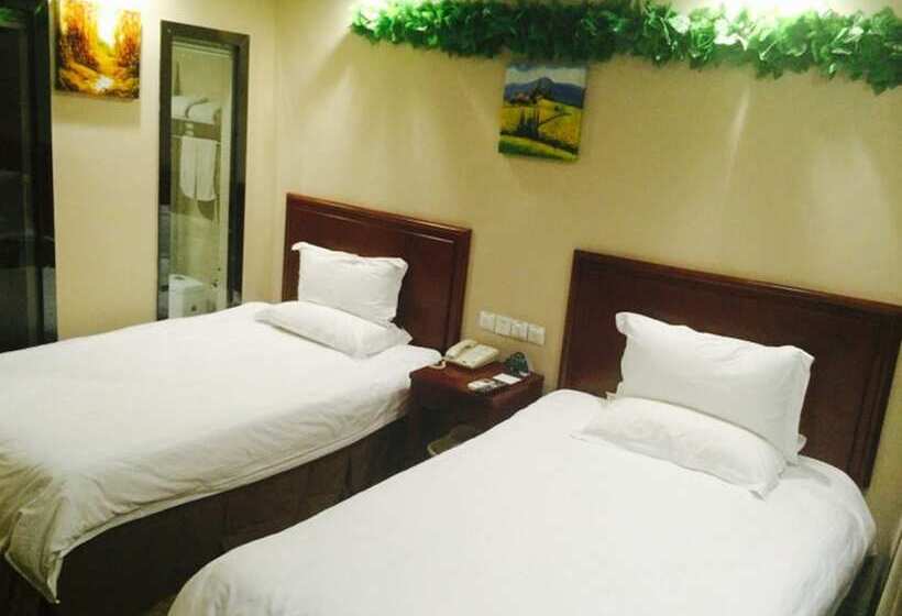 酒店 Greentree Inn Puyang Pushang Huanghe Road