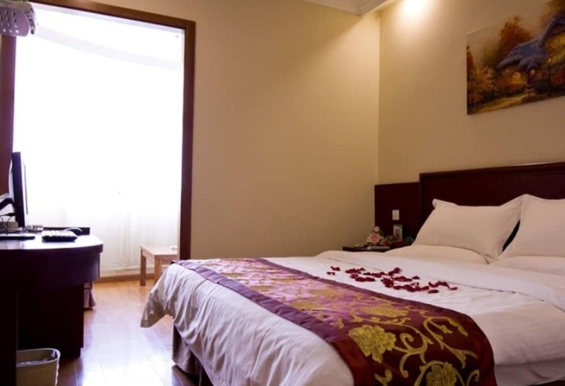 هتل Greentree Inn Shanghai  Hongqiao Hub Convention Center Jinghua Road Shell