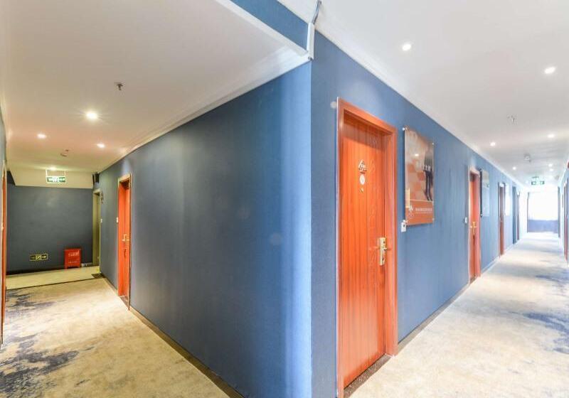 호텔 Greentree Inn Shanghai South Railway Station Xujiahui Stadium Subway Station Shell