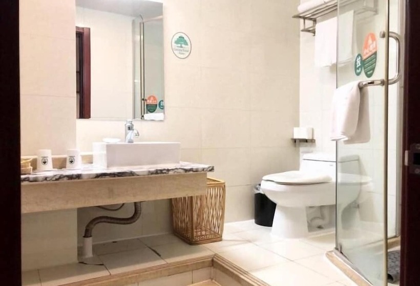 호텔 Greentree Inn Taicang Baolong Square