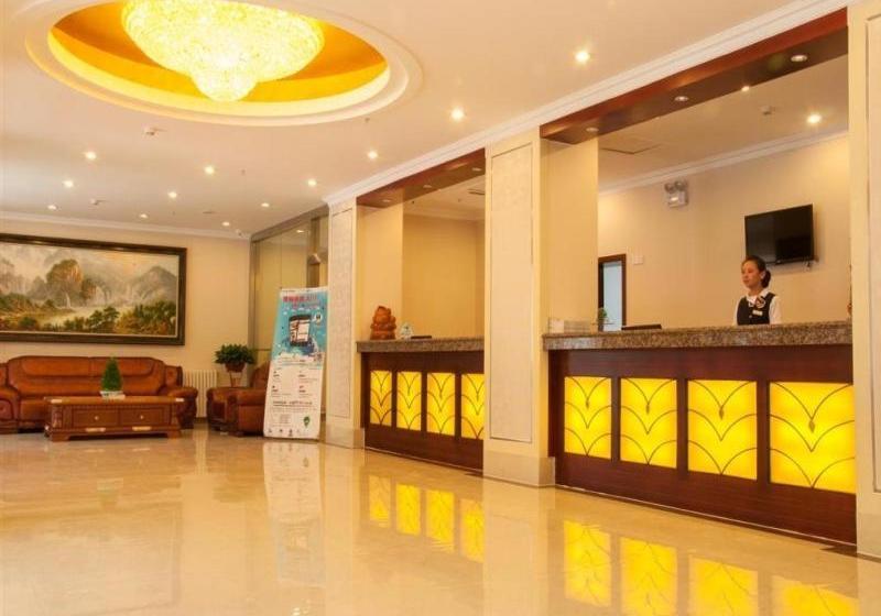 Отель Greentree Inn Urumqi Qiming Yuan Business Branch