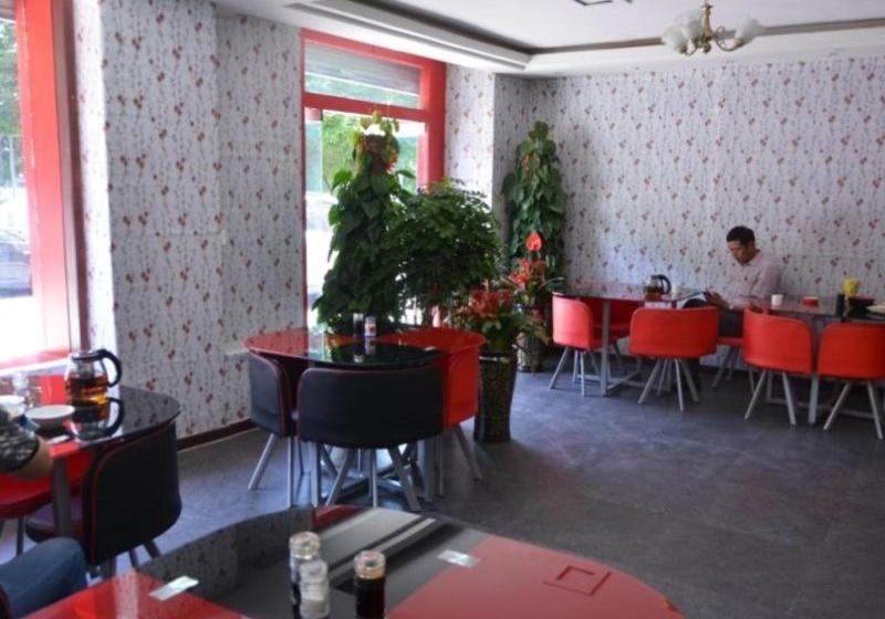 Отель Greentree Inn Urumqi Qiming Yuan Business Branch