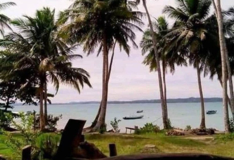 هاستل Nyang Ebay Surf Camp