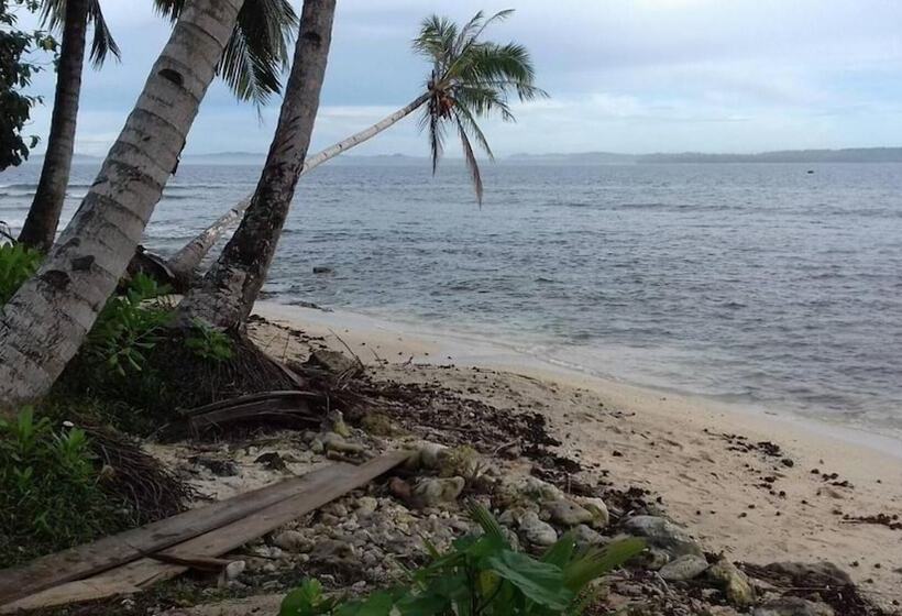 هاستل Nyang Ebay Surf Camp