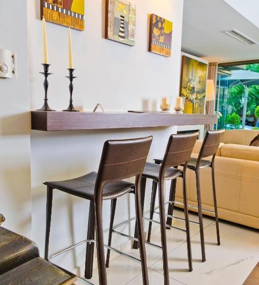 בית מלון כפרי Habitat