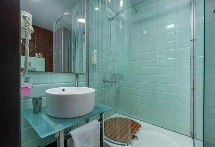 בית מלון כפרי Habitat