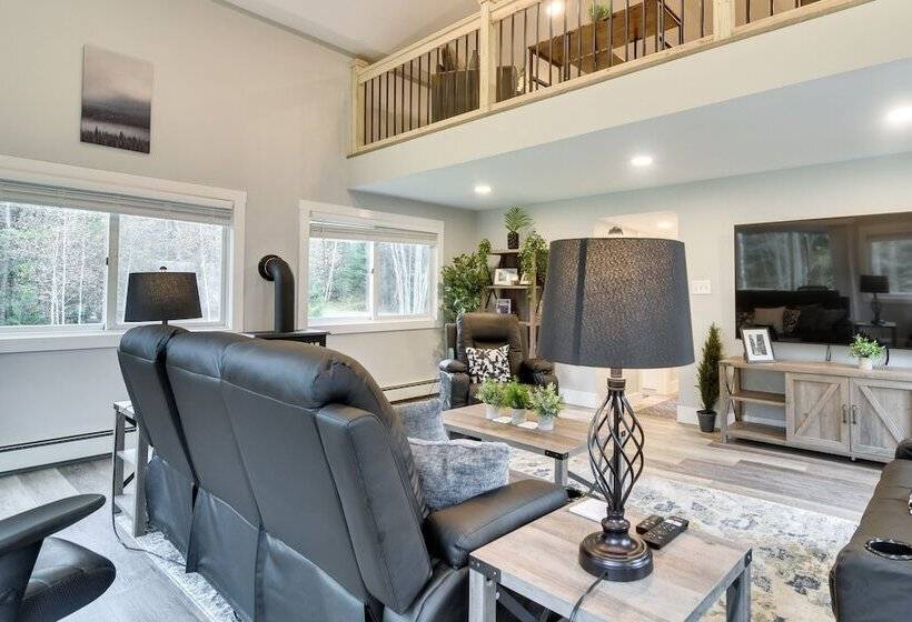 Modern Stark Home W/ Game Room, Grill & Fire Pit