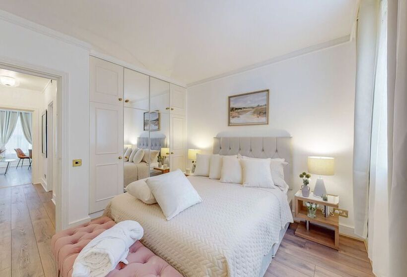 Park Lane Apartments Mayfair Collection