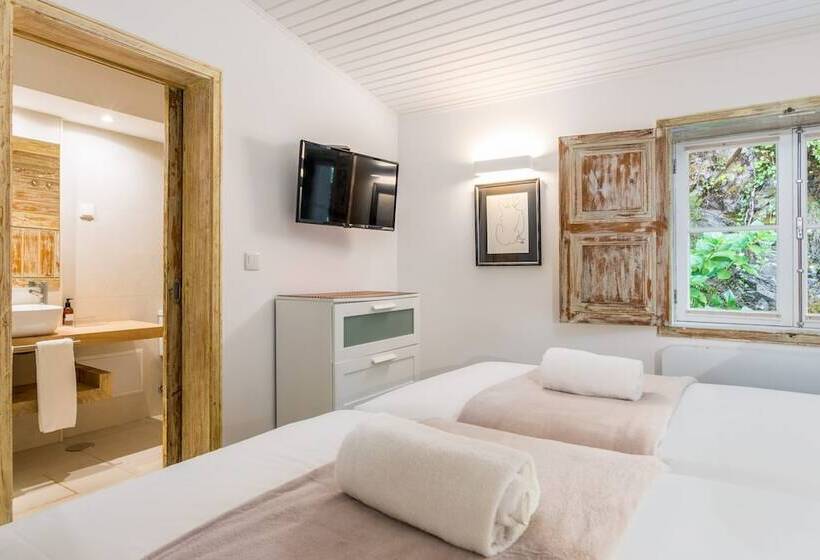 پانسیون Rabaçal Nature Spot Cottage