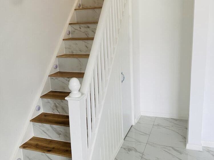 Резиденция Inviting 4 Bed House In Leeds