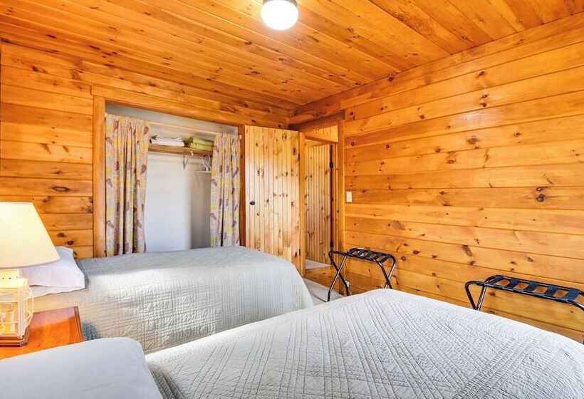 Charming Lovell Cabin   7 Mi To Kezar Lake!