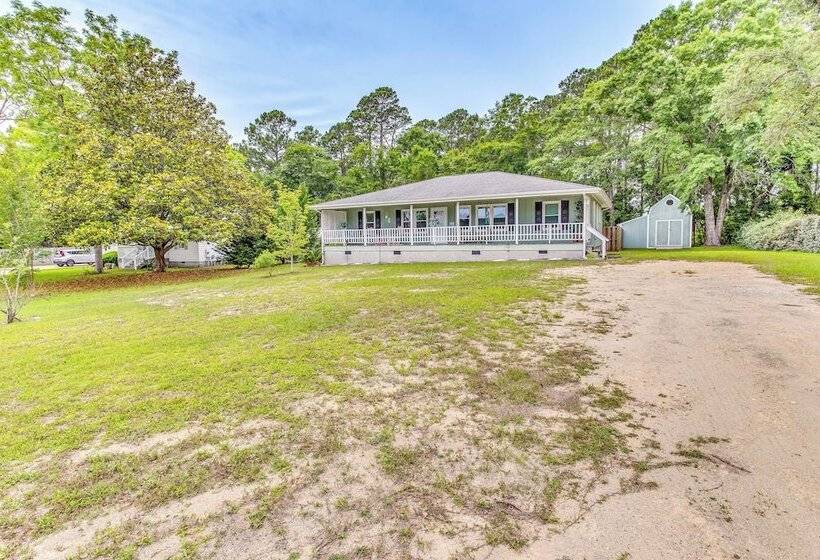Charming Shallotte Home ~ 4 Mi To Ocean Isle Beach