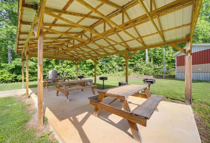 Cozy Cabin In The Smokies   Great For Couples!
