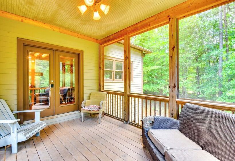 Dog Friendly Lavonia Home W/ Dock & Lake Access