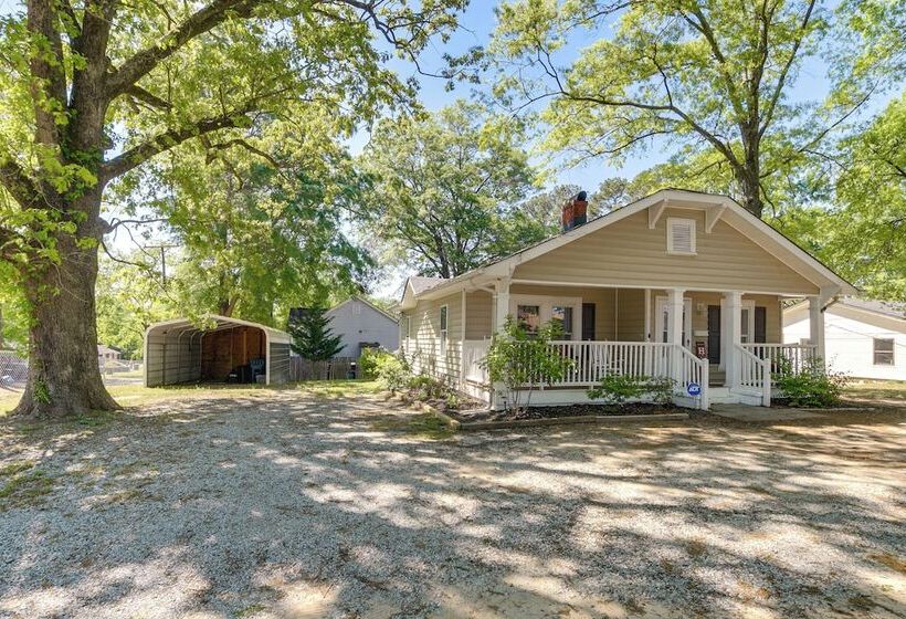 Durham Home W/ Screened Porch ~ 3 Mi To Downtown!