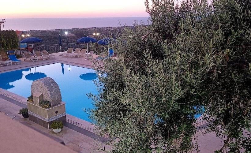 فندق ريفى Agriturismo Le Campanelle