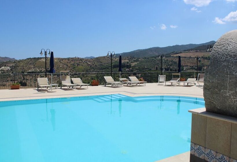 فندق ريفى Agriturismo Le Campanelle