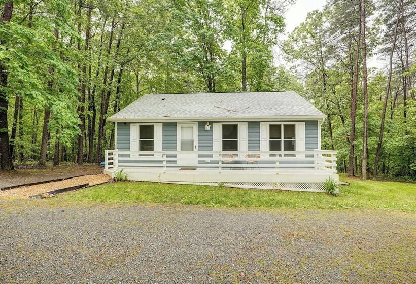 Mineral Cottage W/ Fire Pit: Steps To Lake Anna!