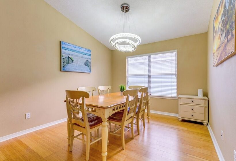 Navarre Home W/ Furnished Patio < 2 Mi To Beach!