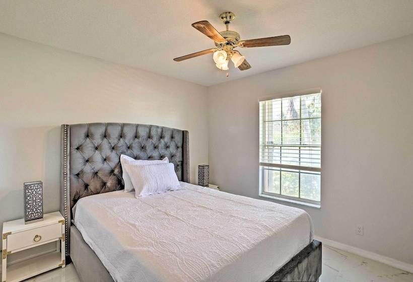 Royal Palm Beach Retreat ~ 13 Mi To Beach!