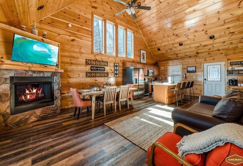 Serene Mountain Retreat By Ghosal Luxury Lodging