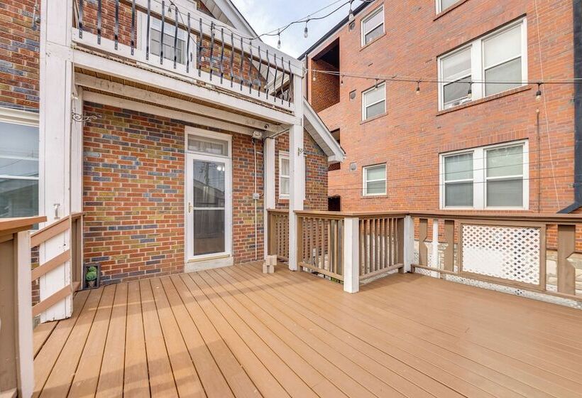 Spacious St Louis Retreat: 8 Mi To Downtown!