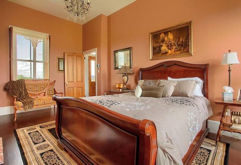 Stuart Manor Bed And Breakfast