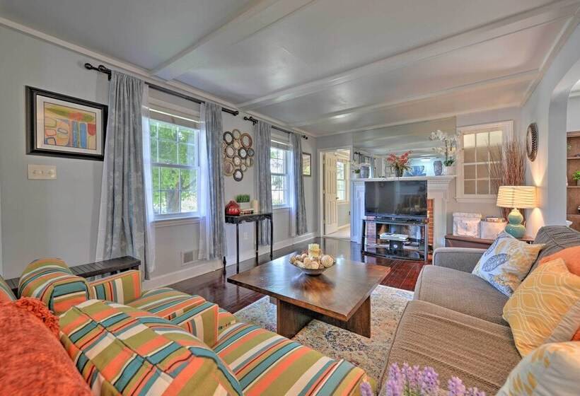 Vibrant Hyattsville Home 7 Mi To Downtown Dc!
