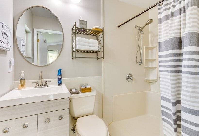 Wellington Vacation Rental: Private Saltwater Pool