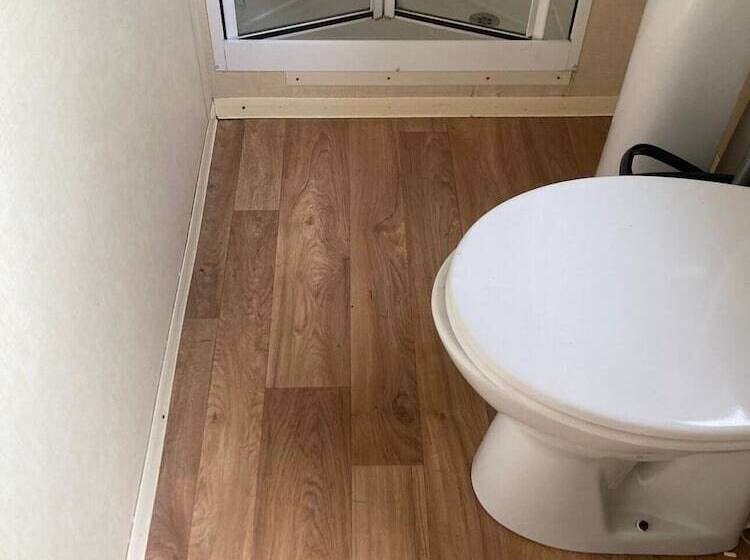 2 Bed Caravan In Mablethorpe Sea Front Location