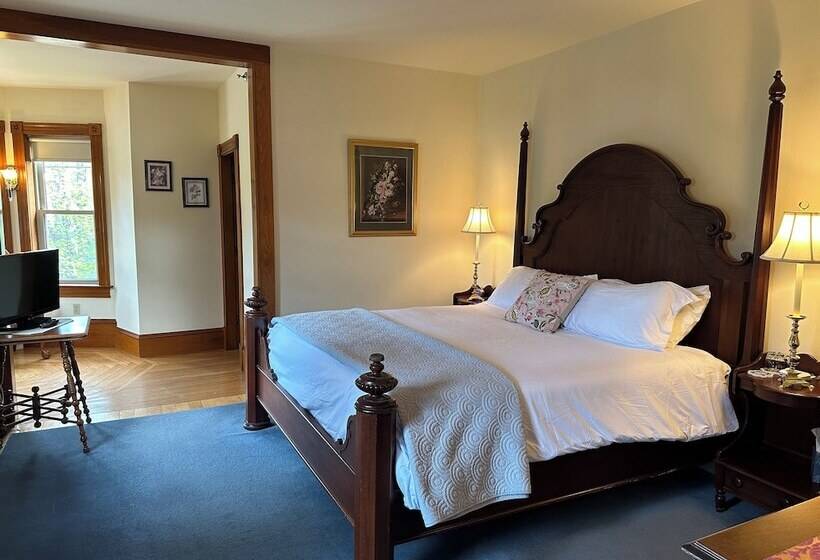 تختخواب و صبحانه Meredith Inn