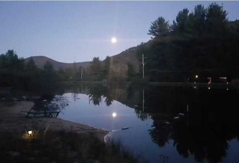 Colton Point Motel
