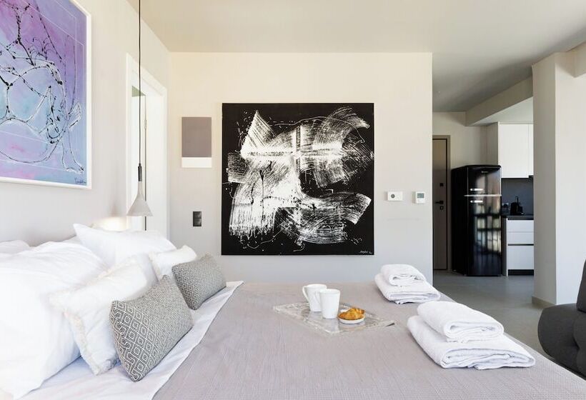 فندق Athens Riviera Suites