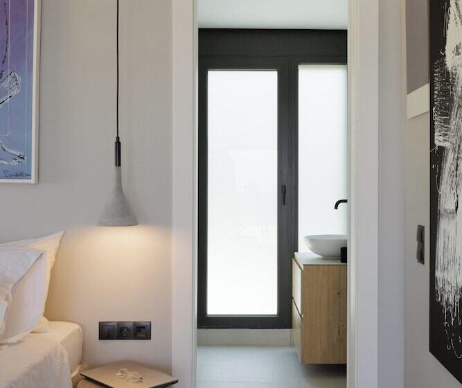 فندق Athens Riviera Suites