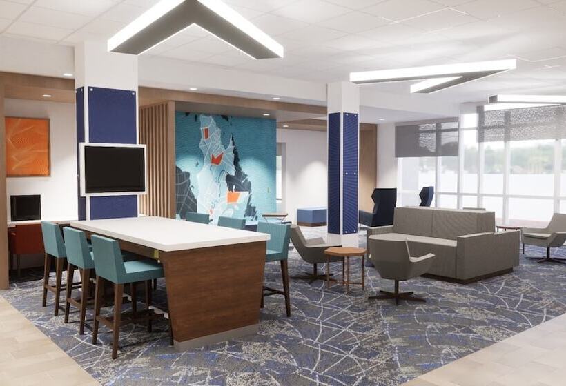 Отель Holiday Inn Express & Suites Fort Walton Beach   Eglin Area, An Ihg