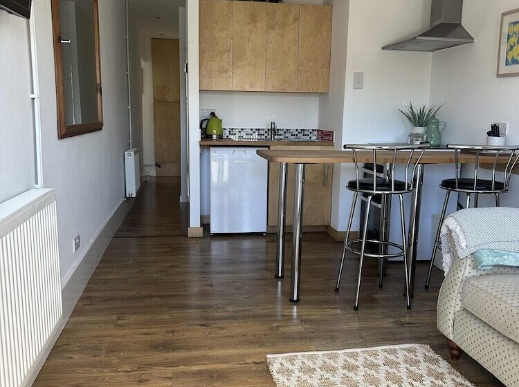 酒店 Cozy Coastal Lodge In Hayle