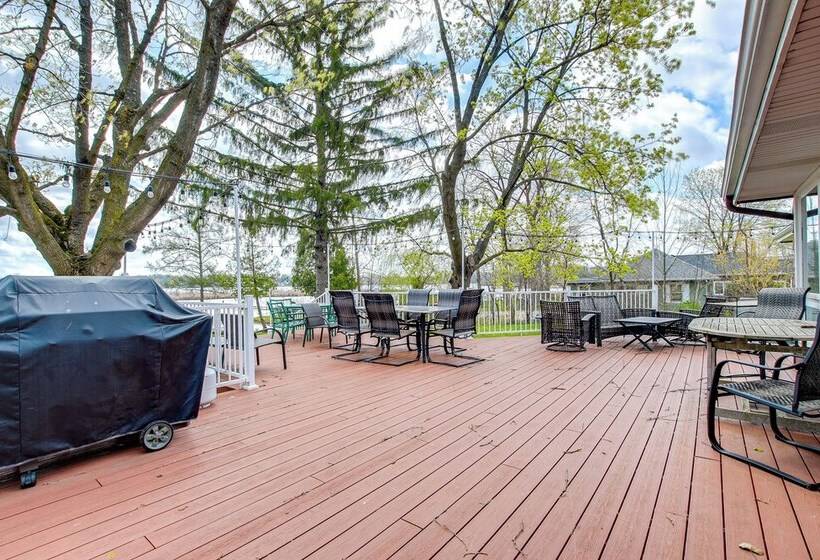 Lakefront Campbellsport Retreat W/ Dock & Yard!