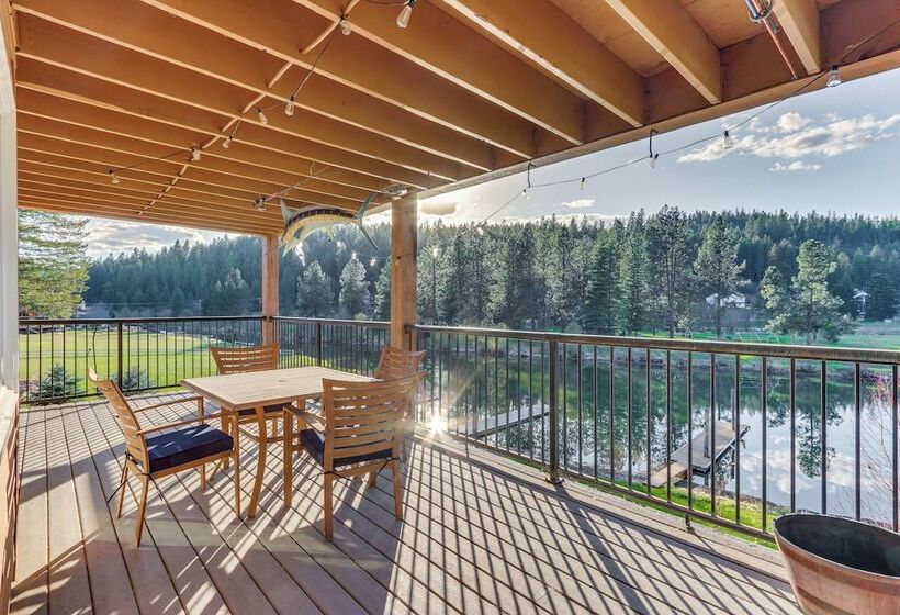 Lakefront Coeur D Alene Home W/ Deck + Shared Dock