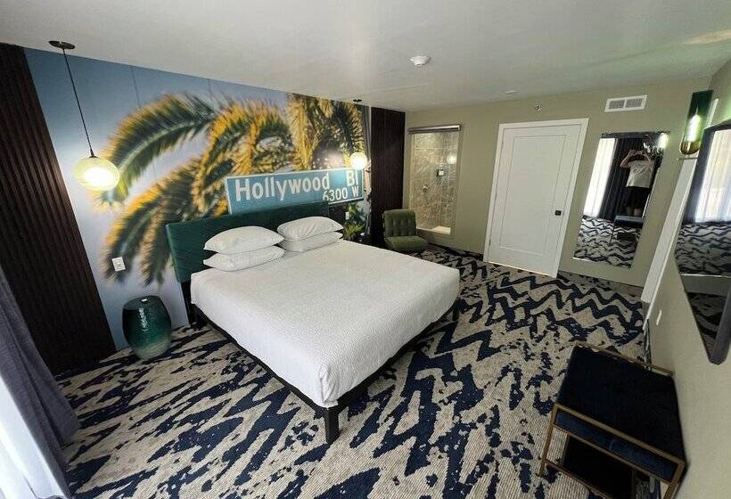 Lighthouse Suites