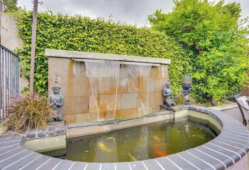 Lovely Tustin Home W/ Outdoor Kitchen: 3 Mi To Zoo