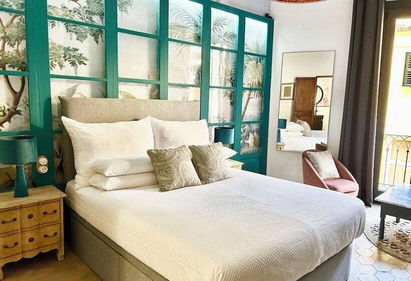 بنسيون Dog Admiral Urban Guest House
