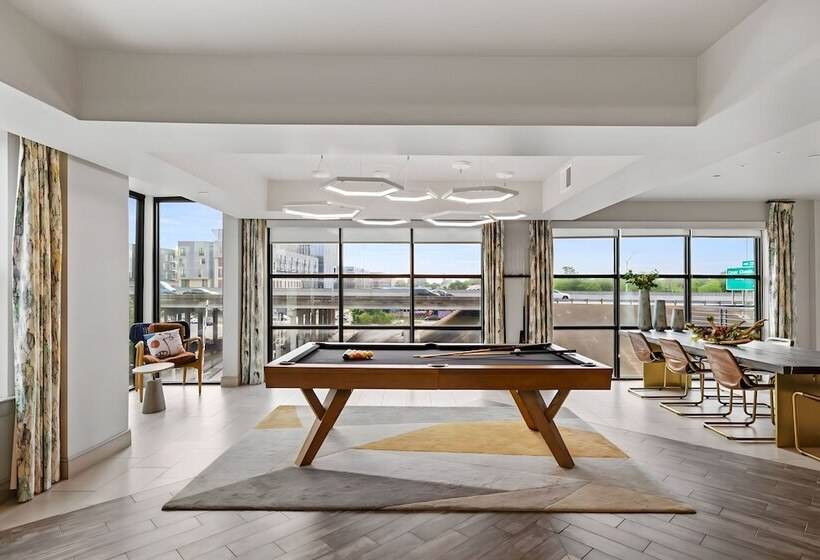 Placemakr Downtown Austin