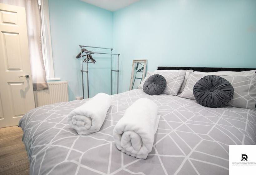 Резиденция 2 Bed Near The O2 Arena & Excel & Free Parking