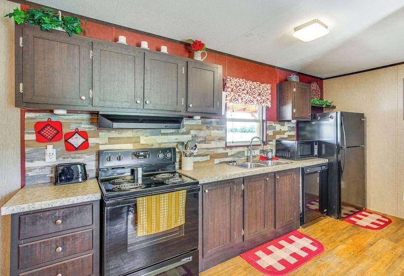 Secluded Texas Countryside Retreat Near Abilene