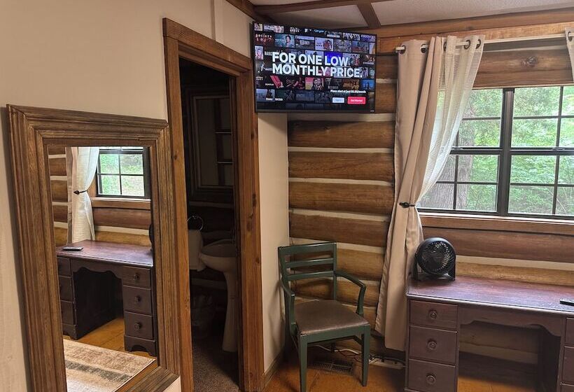 Stag Leap Cabins & Extended Stays